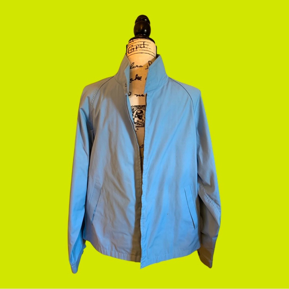 SALE Vintage London Fog lightweight golf jacket . Baby blue , timeless 42 R